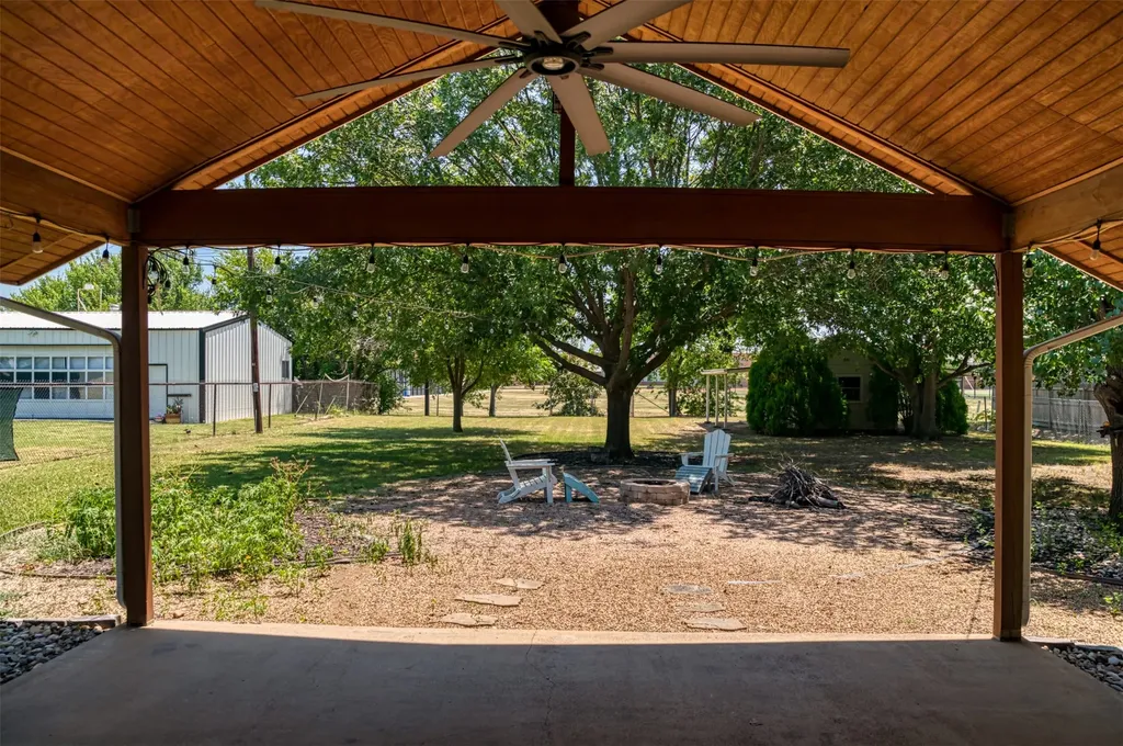 485 Ashley Lane Roanoke TX 76262