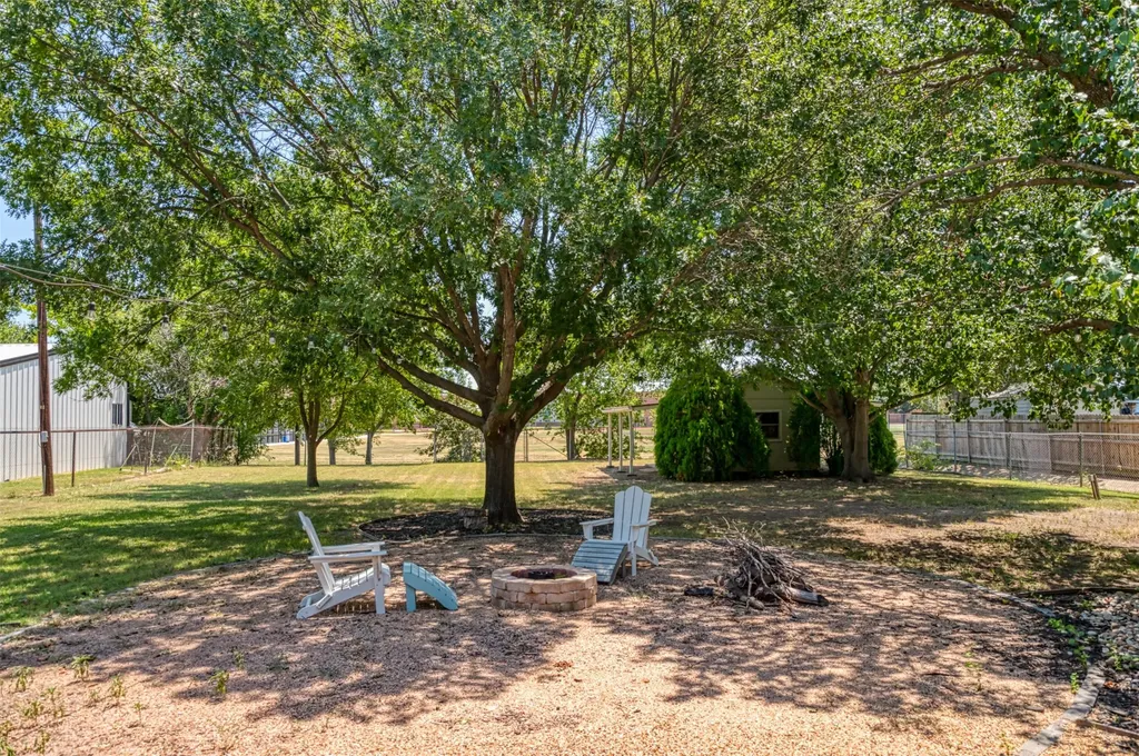 485 Ashley Lane Roanoke TX 76262