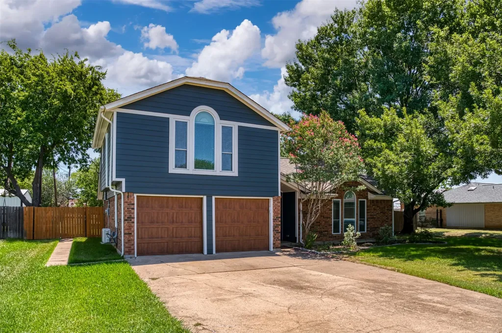 485 Ashley Lane Roanoke TX 76262