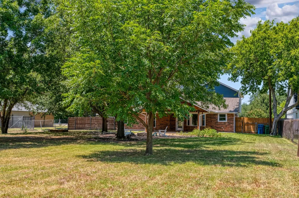 485 Ashley Lane Roanoke TX 76262