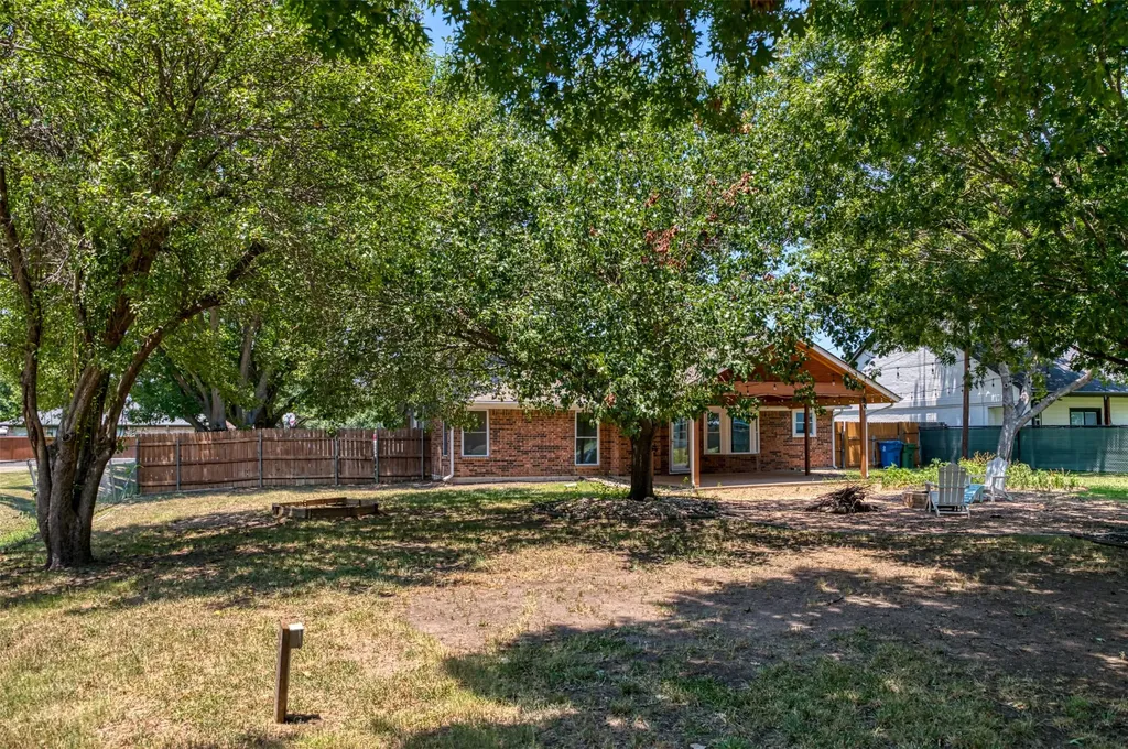 485 Ashley Lane Roanoke TX 76262
