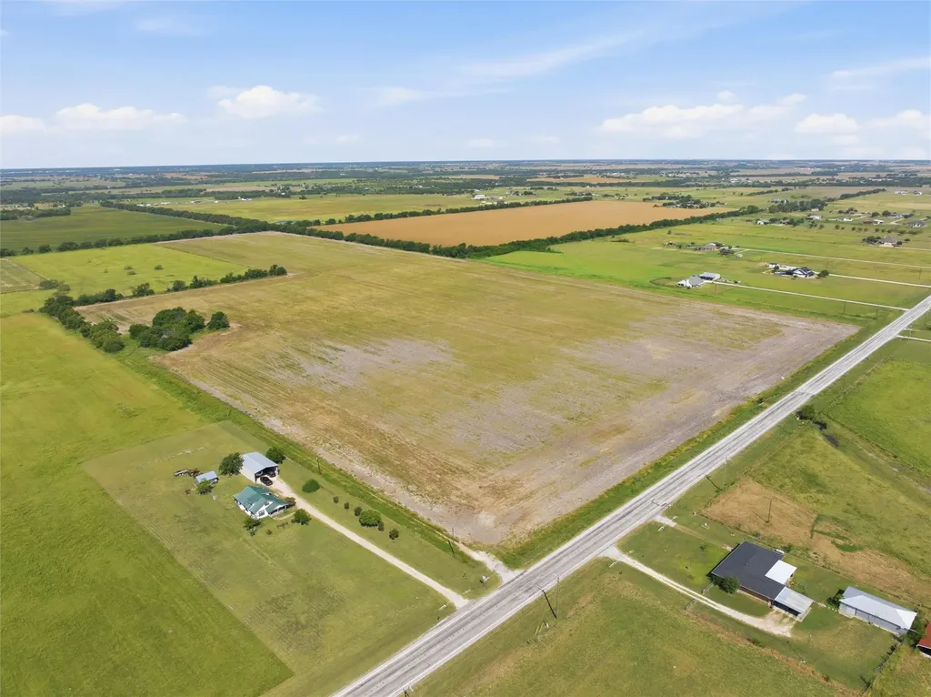 60.67 Heritage Parkway Leroy TX 76691