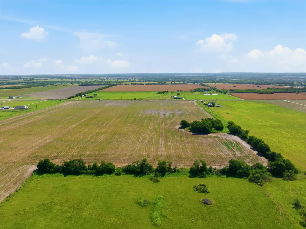 60.67 Heritage Parkway Leroy TX 76691