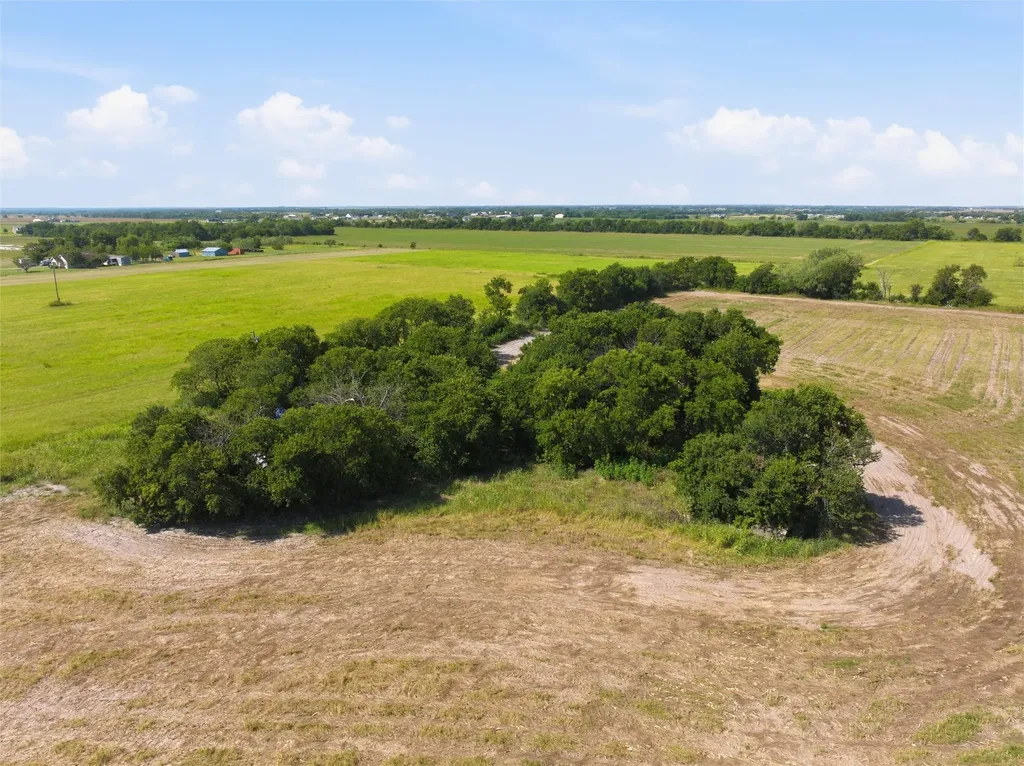 60.67 Heritage Parkway Leroy TX 76691