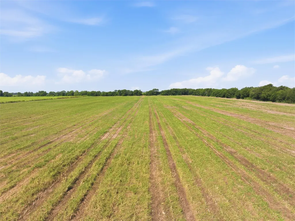 60.67 Heritage Parkway Leroy TX 76691