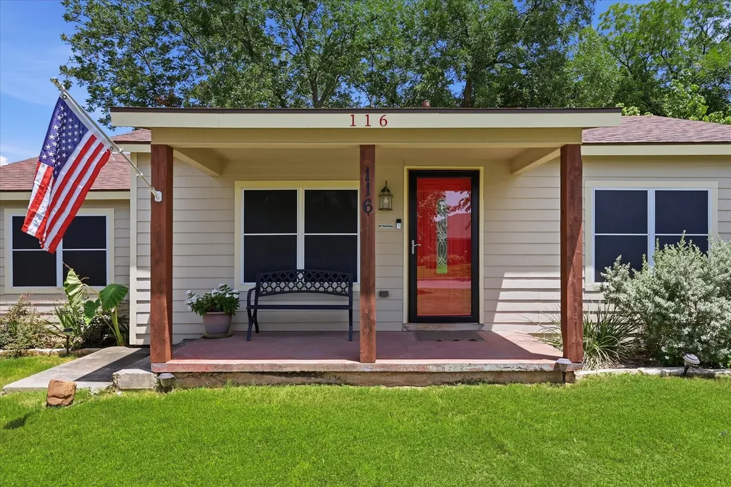 116 Pecan Street Whitesboro TX 76273
