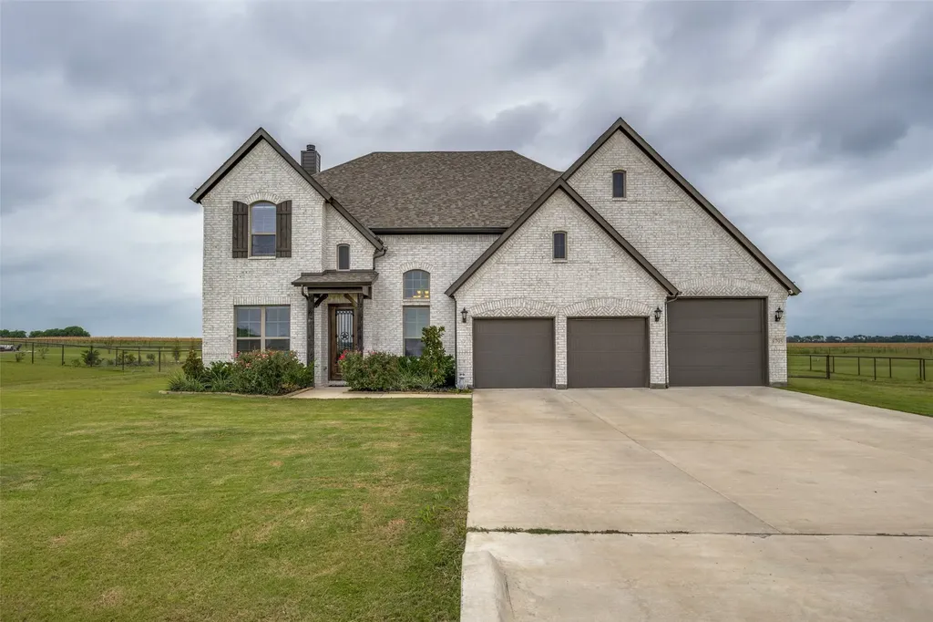 8795 County Road 502 Blue Ridge TX 75424