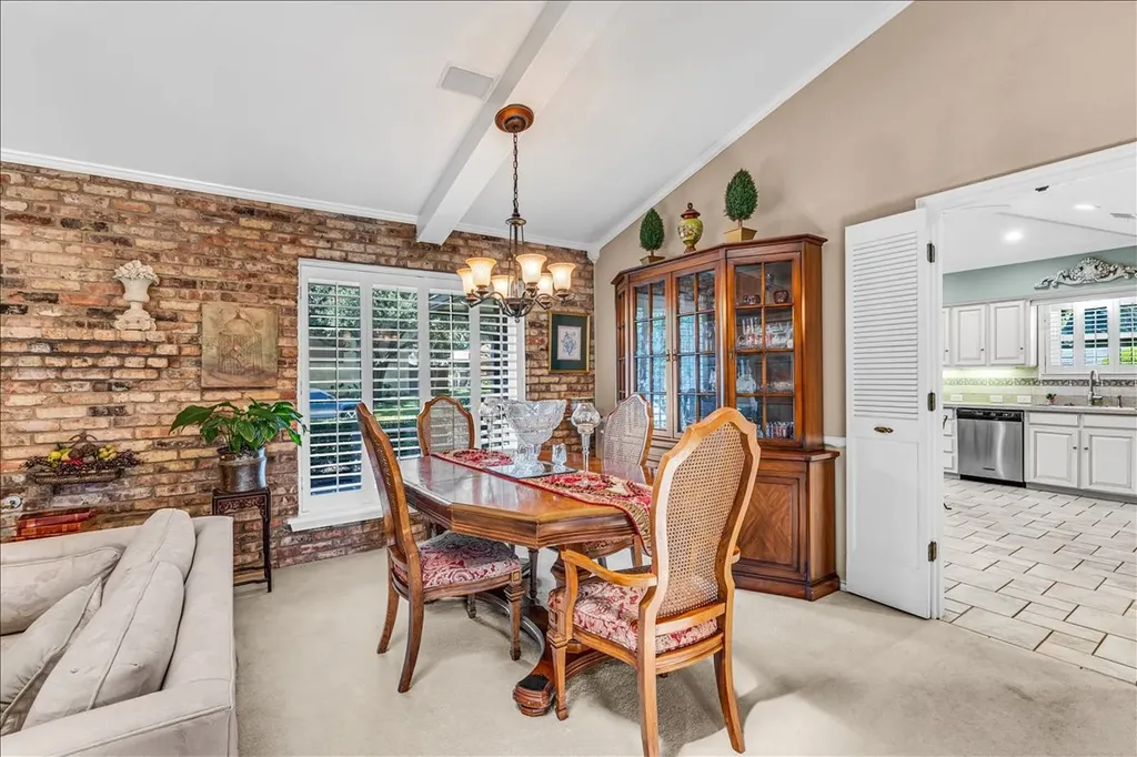 1609 Lake Hill Lane Plano TX 75023