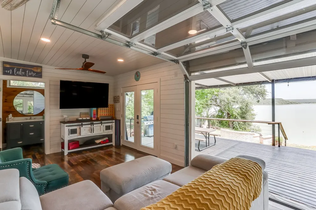 606 Dunn Drive Palo Pinto TX 76484