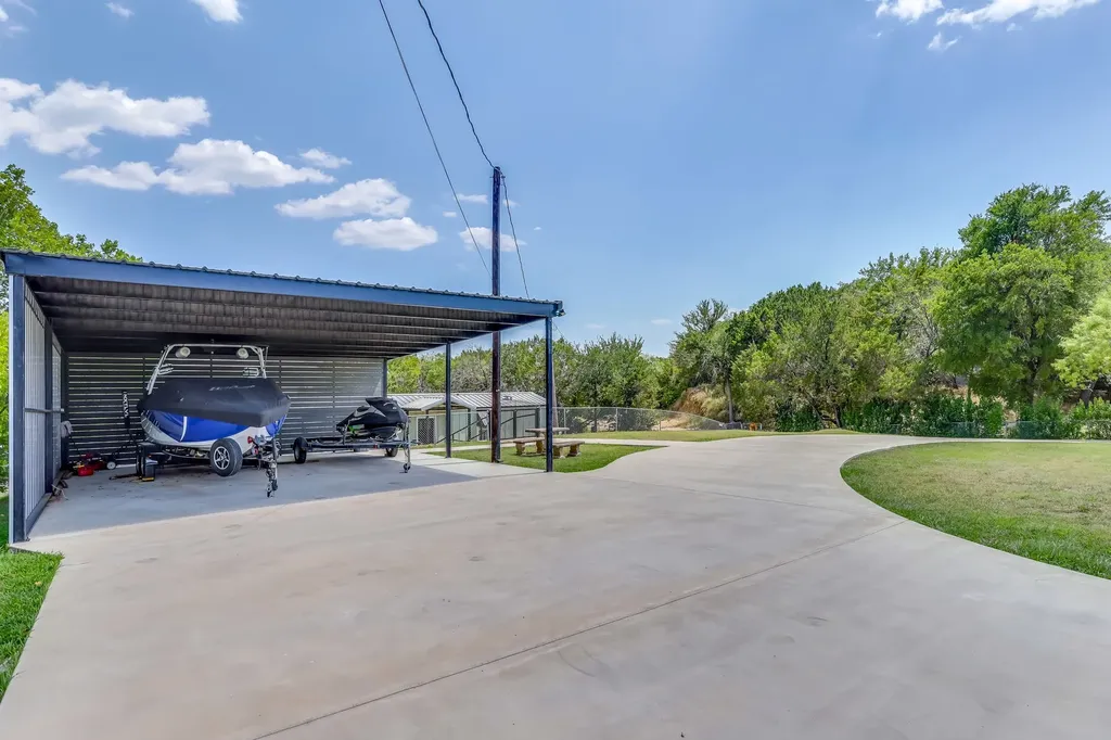 606 Dunn Drive Palo Pinto TX 76484