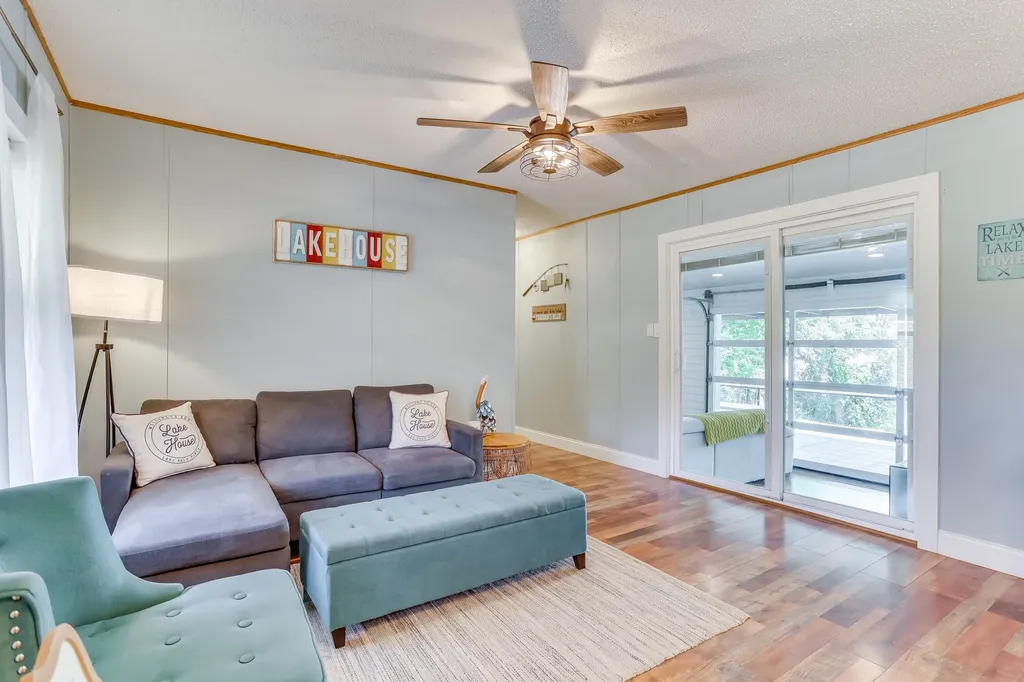 606 Dunn Drive Palo Pinto TX 76484