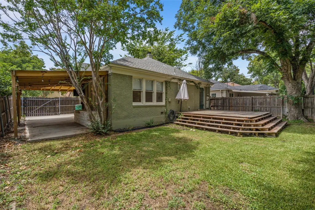3225 Greene Avenue Fort Worth TX 76109