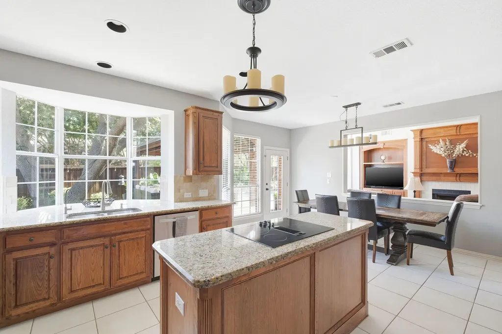 629 Taylor Trail Murphy TX 75094