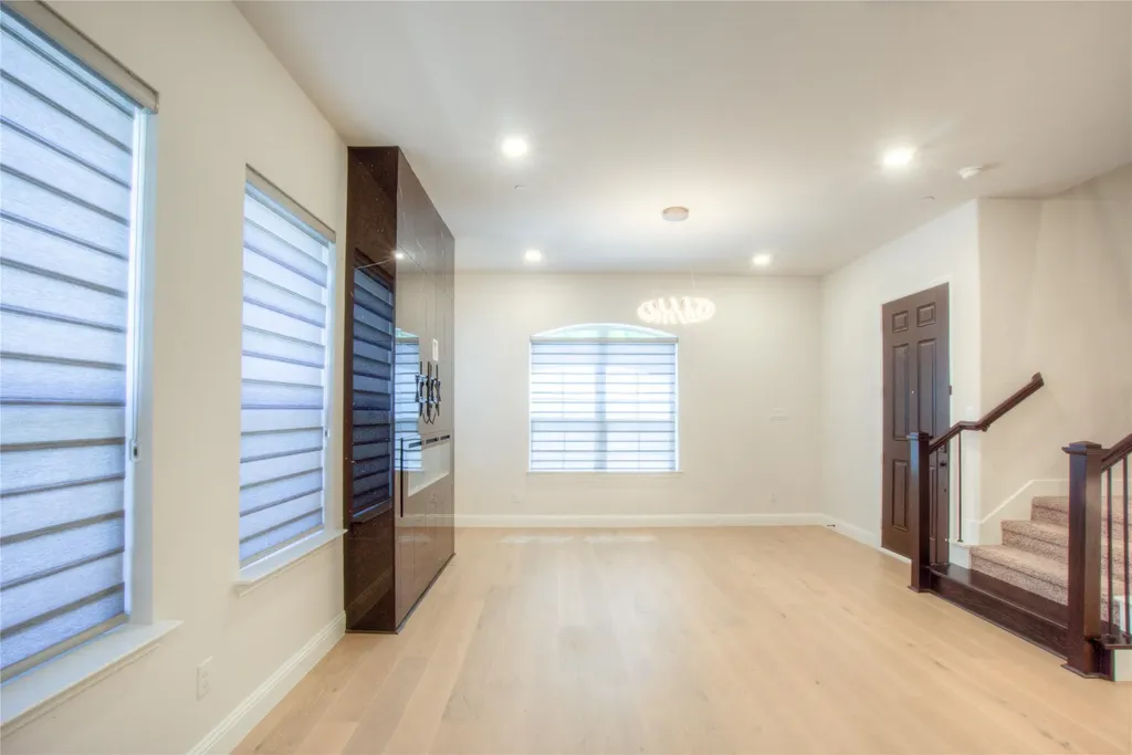 4429 Murphy Lane Carrollton TX 75010