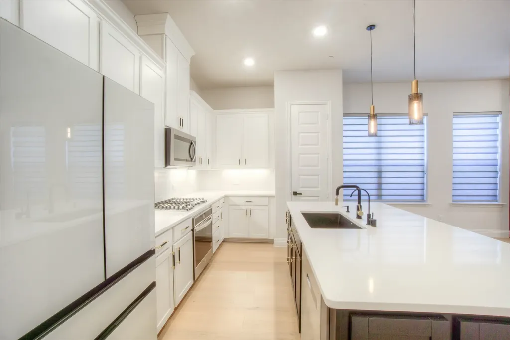 4429 Murphy Lane Carrollton TX 75010