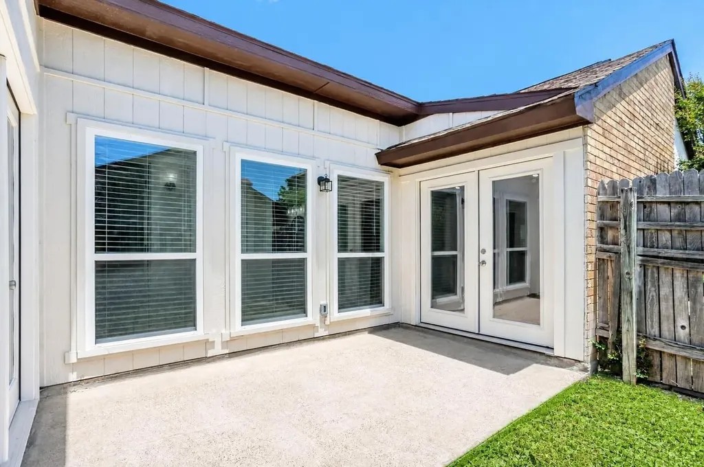 514 Matterhorn Street Cedar Hill TX 75104