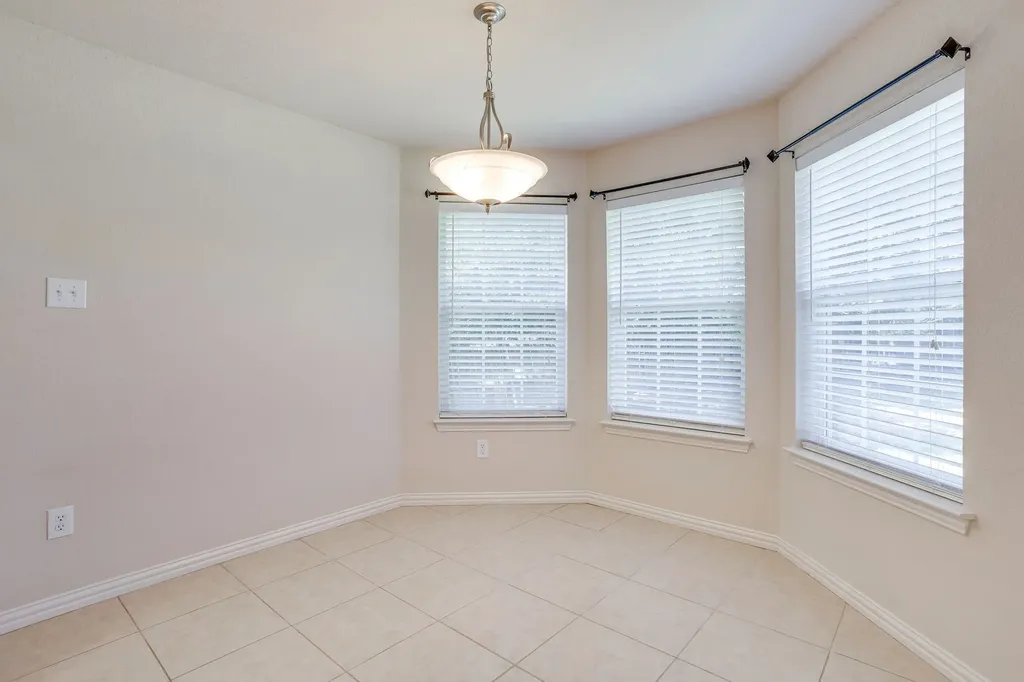 705 Carmen Ana Avenue Grandview TX 76050