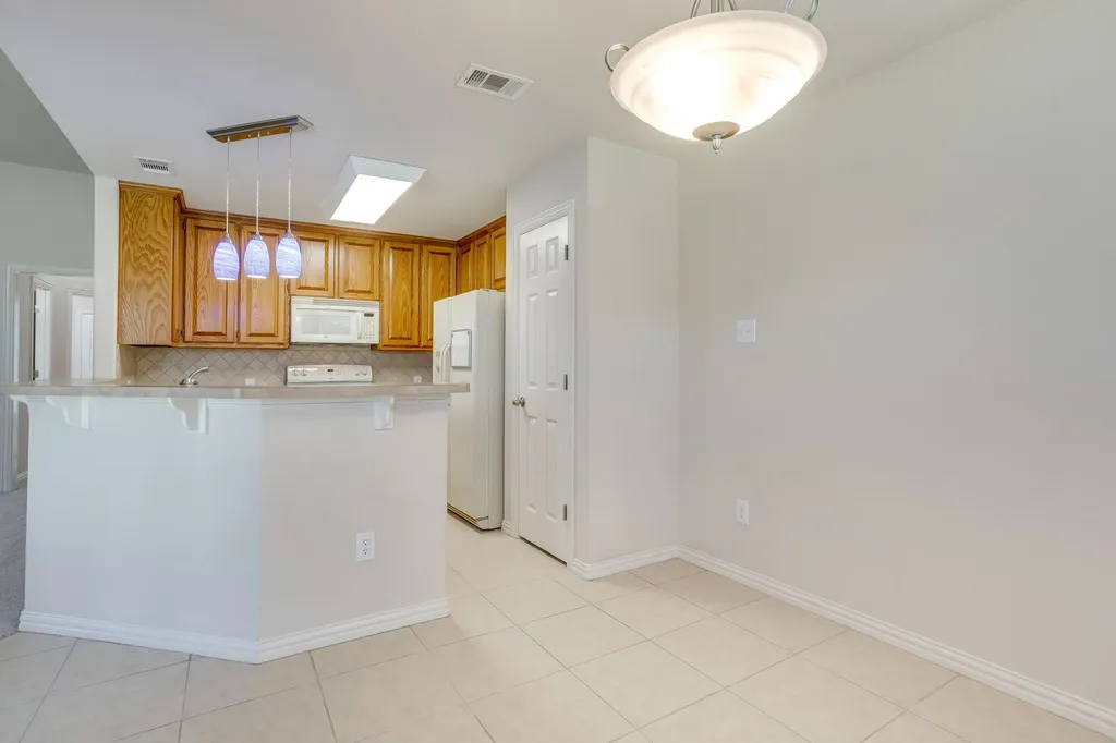 705 Carmen Ana Avenue Grandview TX 76050