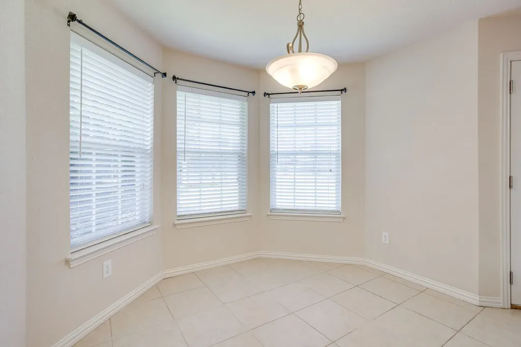 705 Carmen Ana Avenue Grandview TX 76050