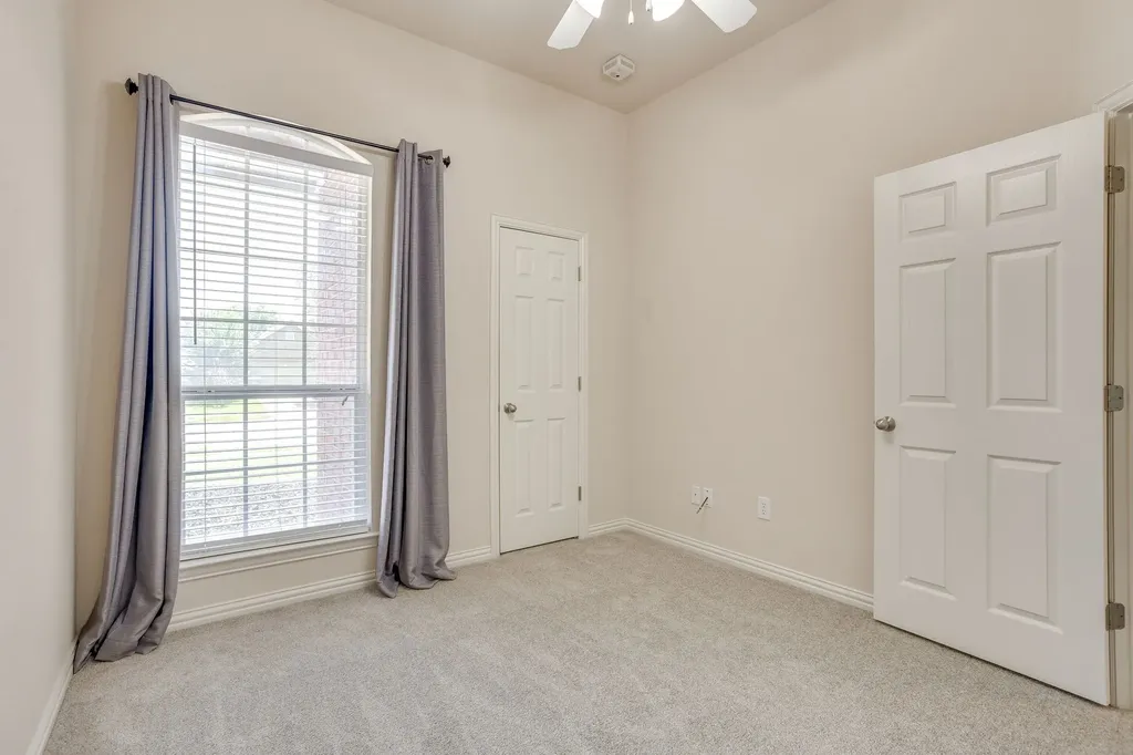 705 Carmen Ana Avenue Grandview TX 76050