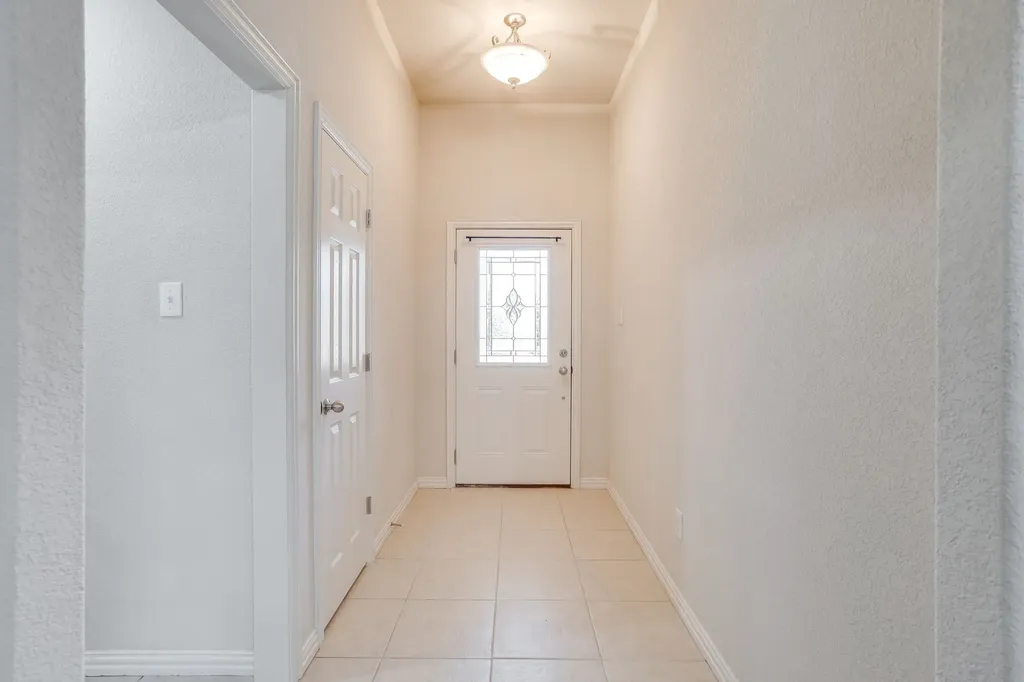 705 Carmen Ana Avenue Grandview TX 76050