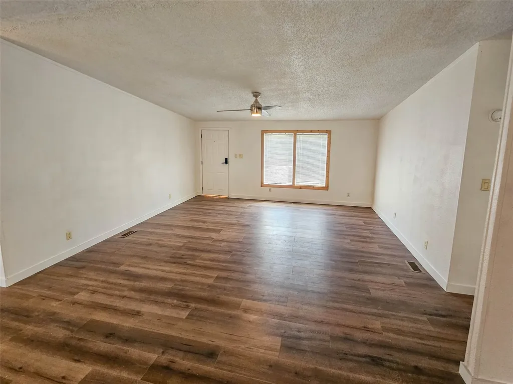 372 Meadow Pond Court Runaway Bay TX 76426