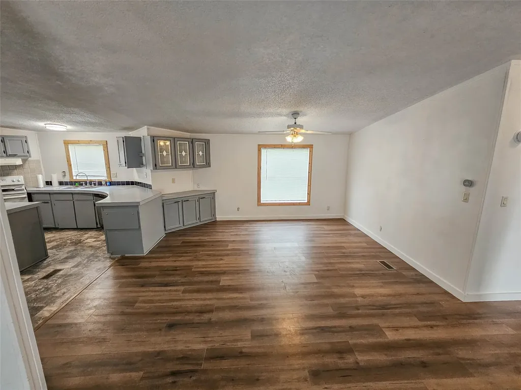 372 Meadow Pond Court Runaway Bay TX 76426