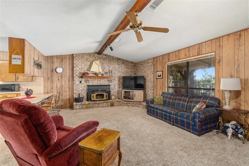 181 Mountain View Lane Brownwood TX 76801