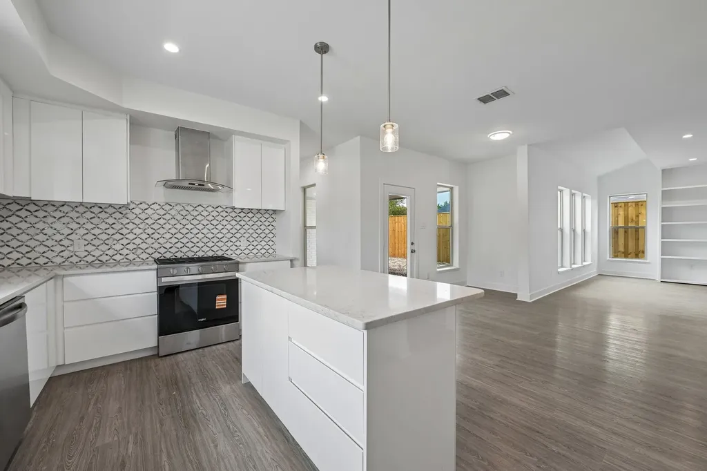3769 Wenatche Drive Dallas TX 75233
