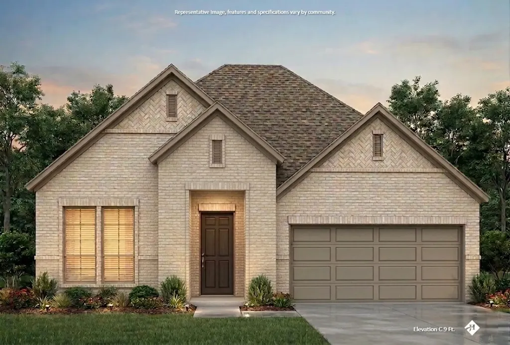 144 Trinity Street Grandview TX 76050