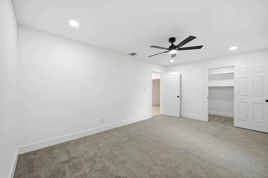 4605 Haas Drive Dallas TX 75216