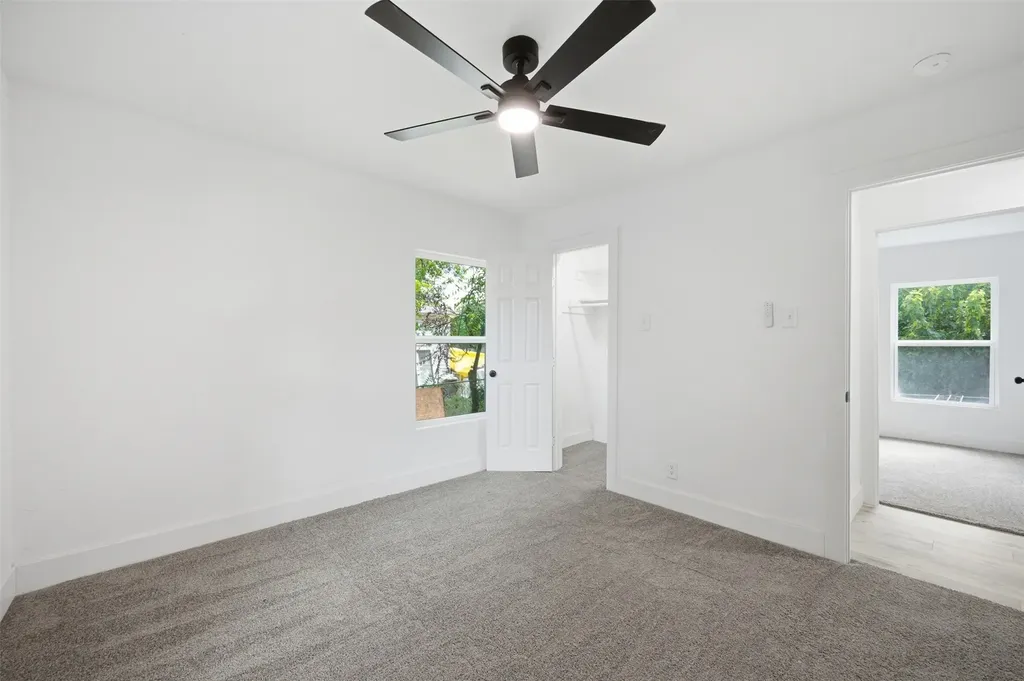 4605 Haas Drive Dallas TX 75216