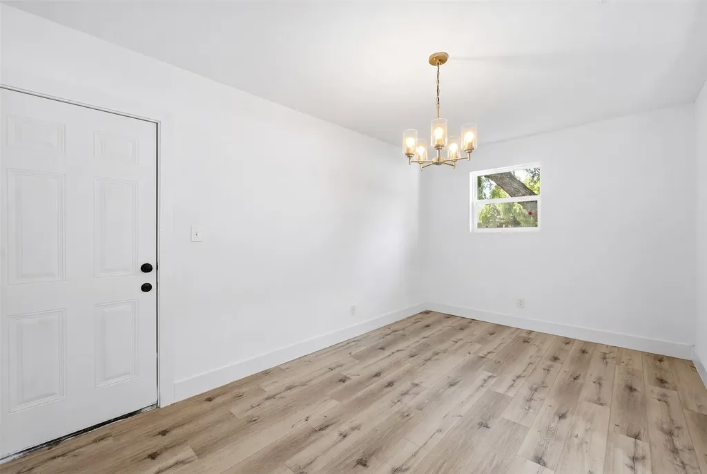 4605 Haas Drive Dallas TX 75216
