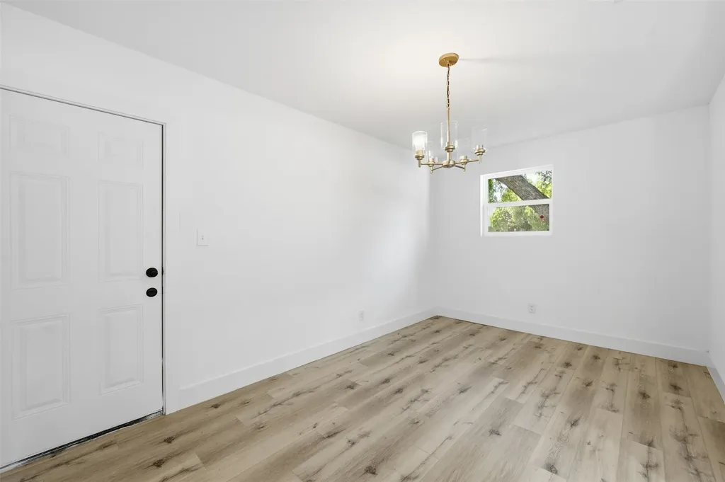 4605 Haas Drive Dallas TX 75216