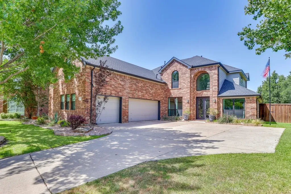 18 Hideaway Court Trophy Club TX 76262