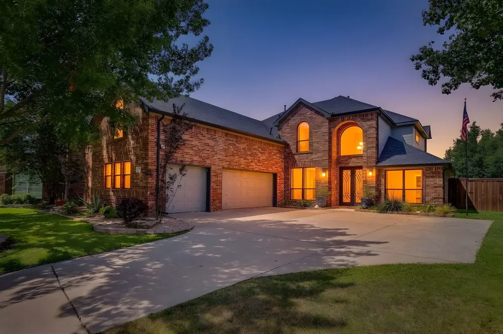 18 Hideaway Court Trophy Club TX 76262