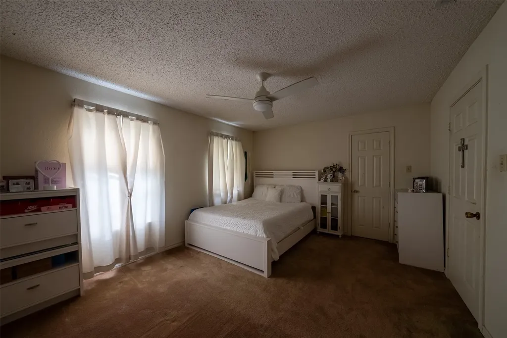 13053 County Road 3806 Murchison TX 75778