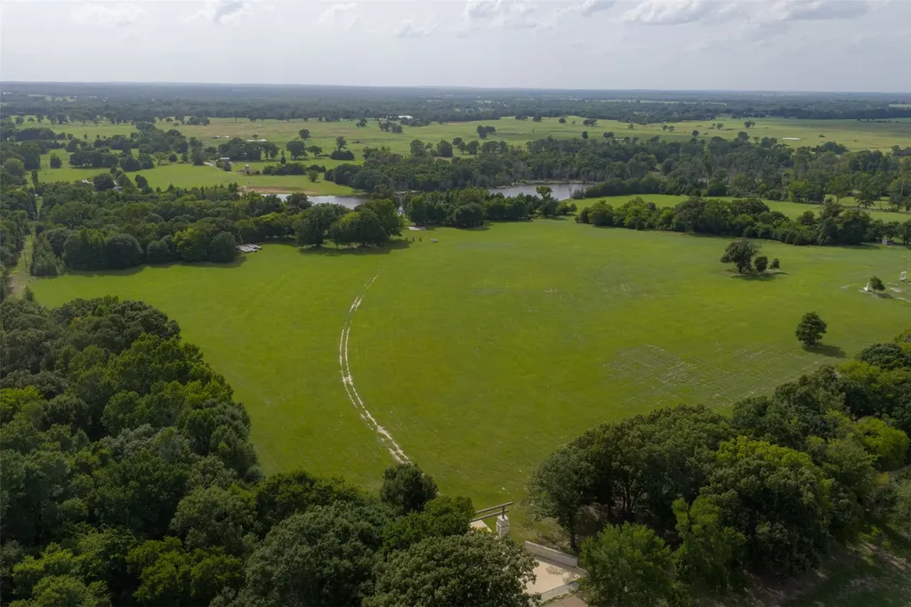13053 County Road 3806 Murchison TX 75778