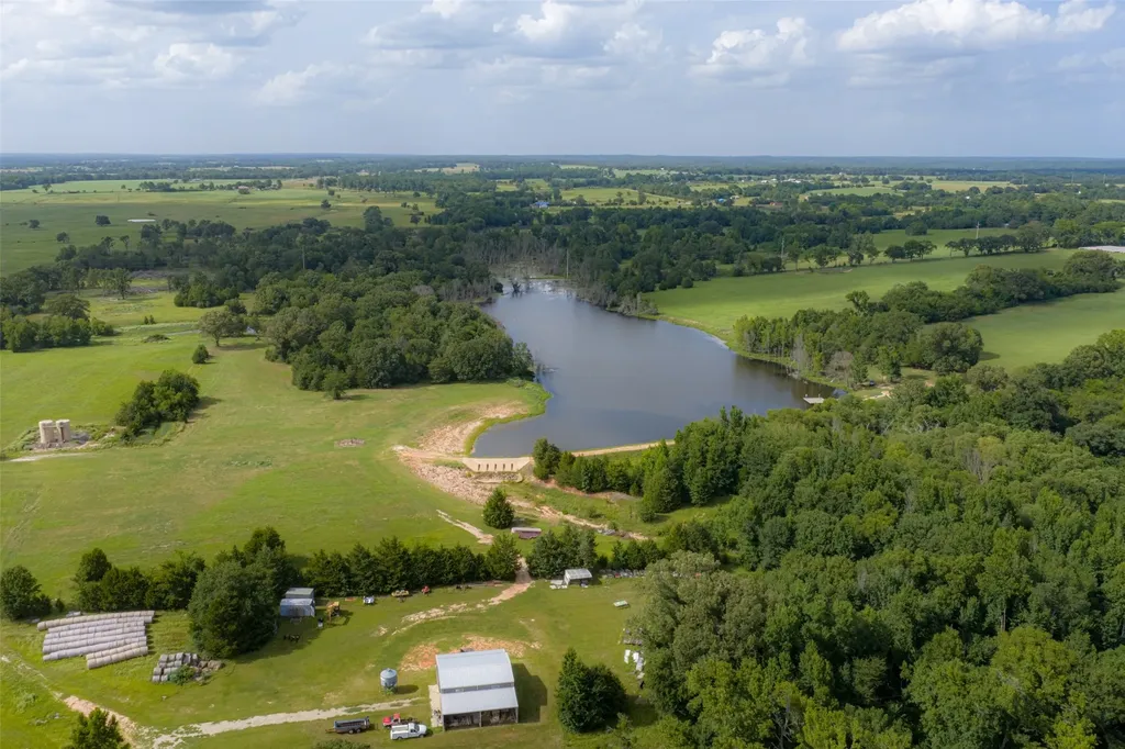 13053 County Road 3806 Murchison TX 75778
