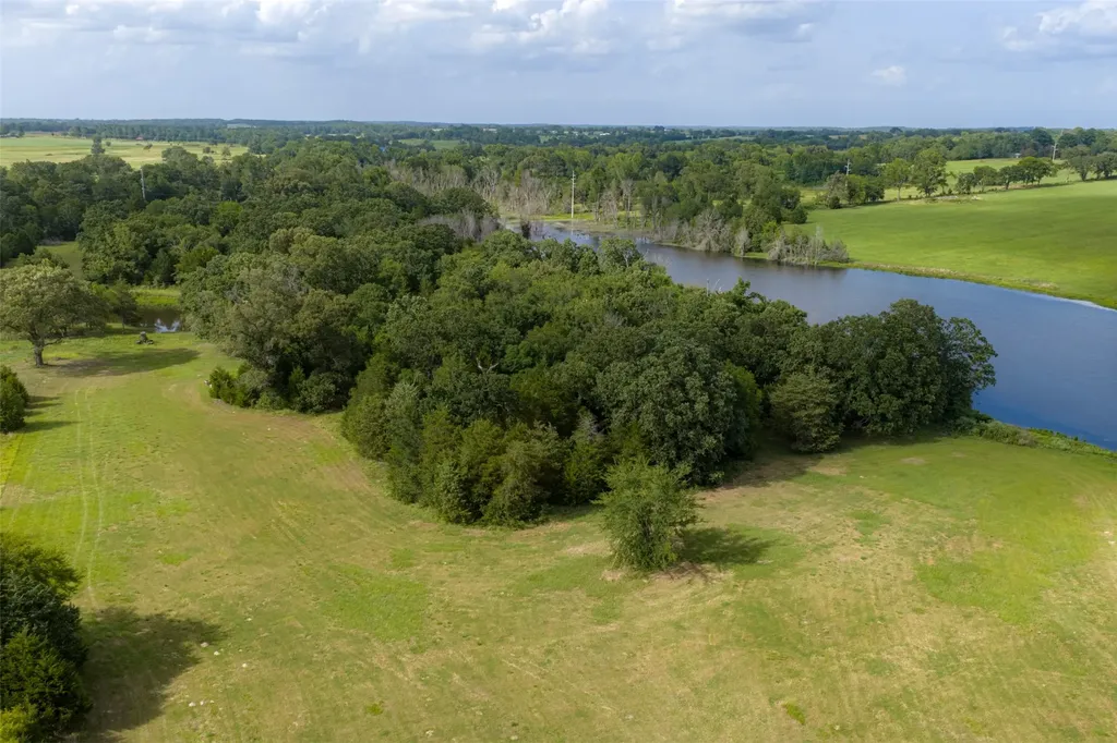 13053 County Road 3806 Murchison TX 75778