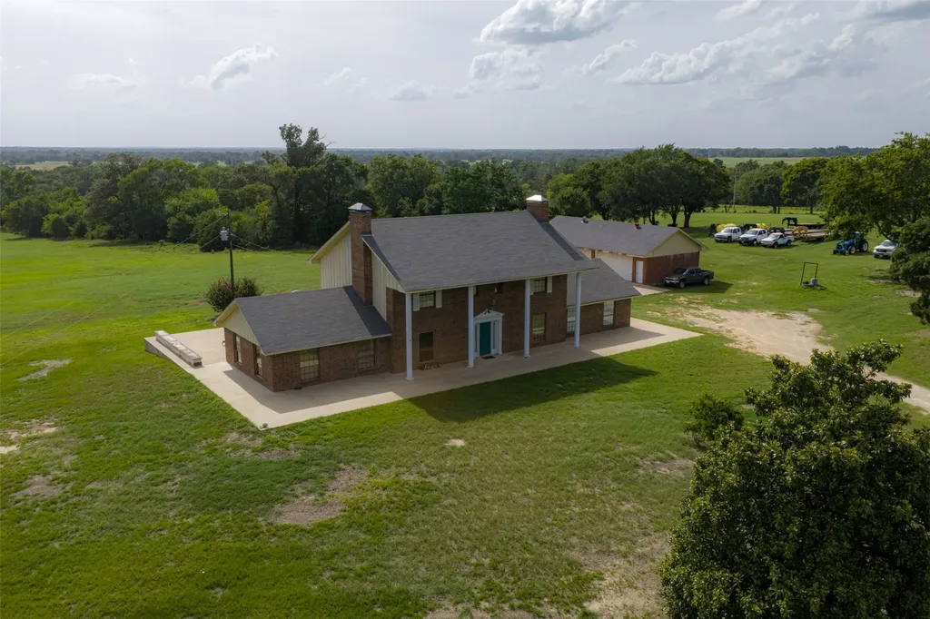13053 County Road 3806 Murchison TX 75778