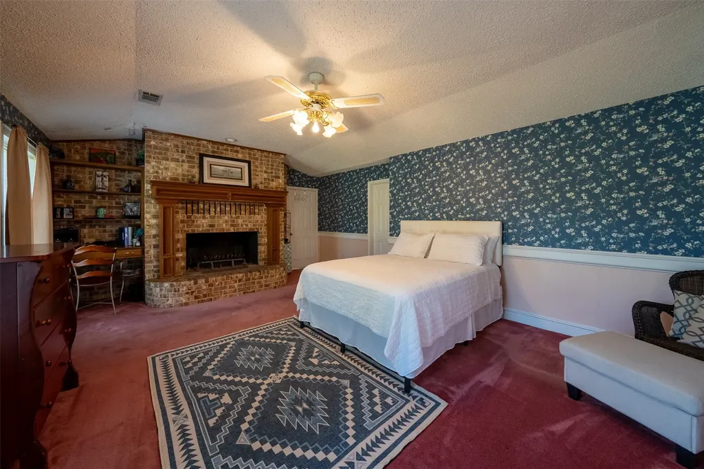 13053 County Road 3806 Murchison TX 75778