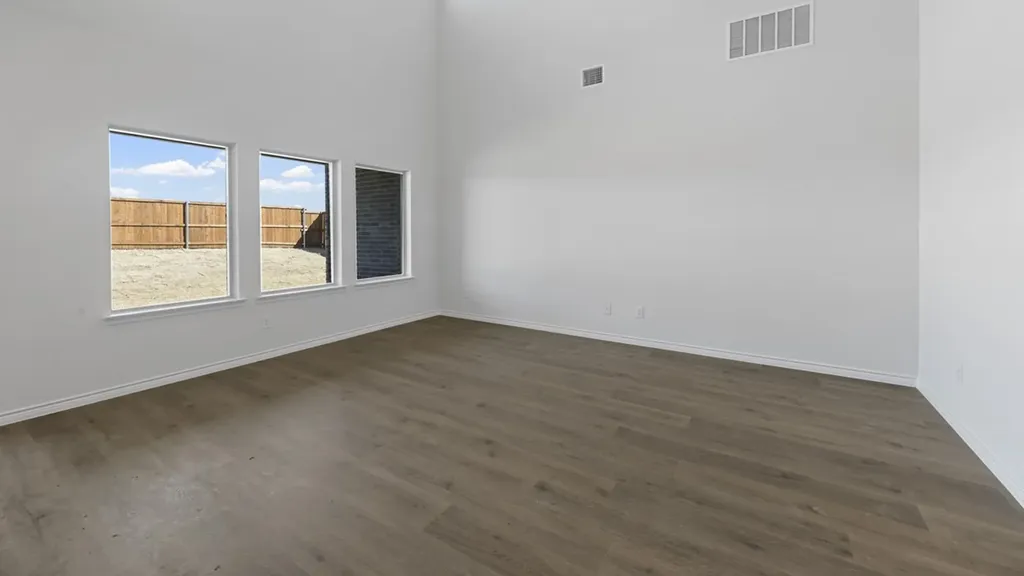 8398 Everly Drive Garland TX 75043