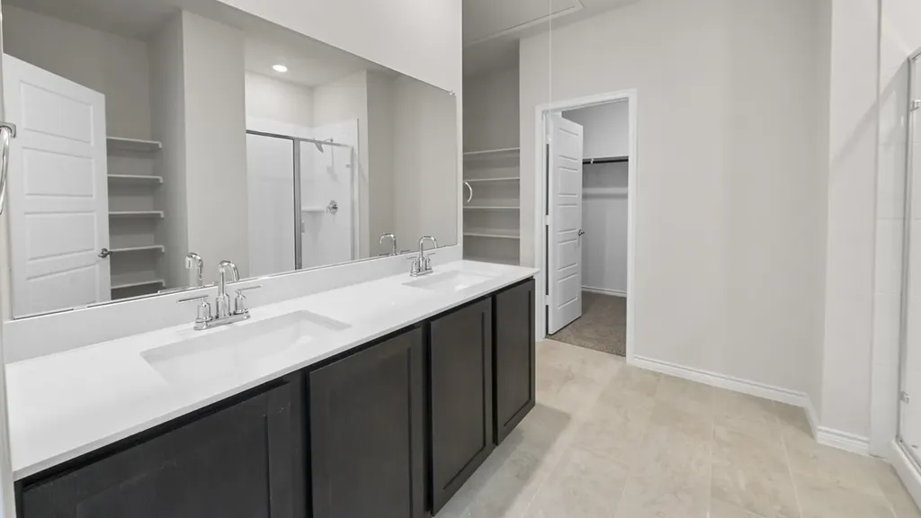 8398 Everly Drive Garland TX 75043