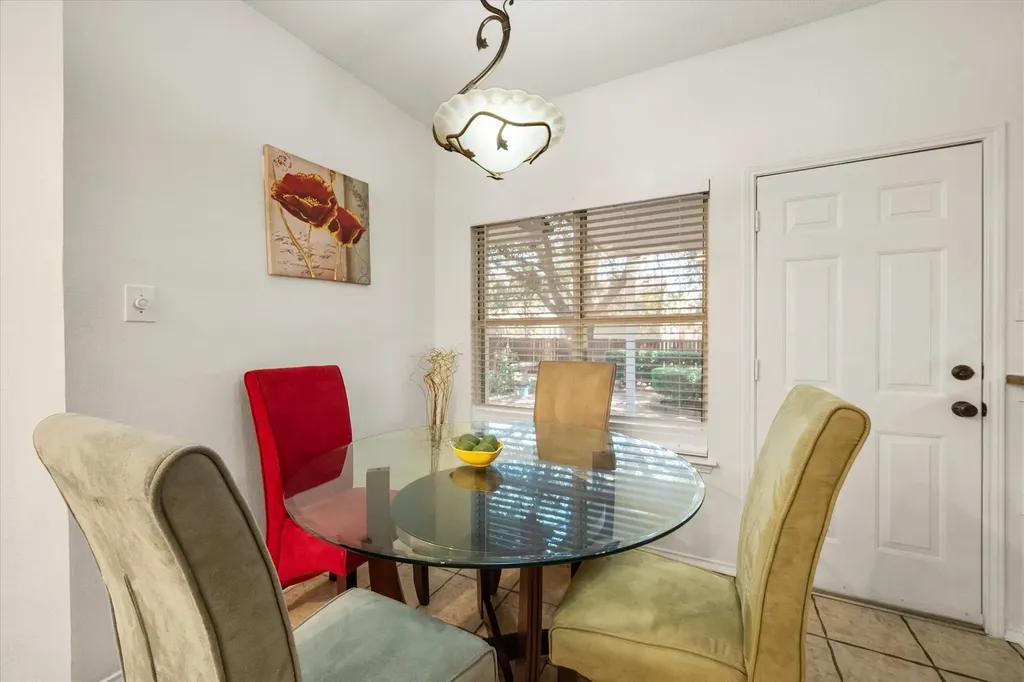 6307 Pierce Arrow Drive Arlington TX 76001