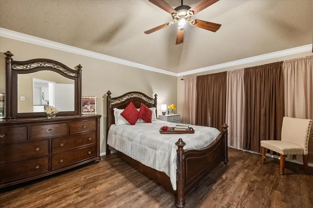 6307 Pierce Arrow Drive Arlington TX 76001