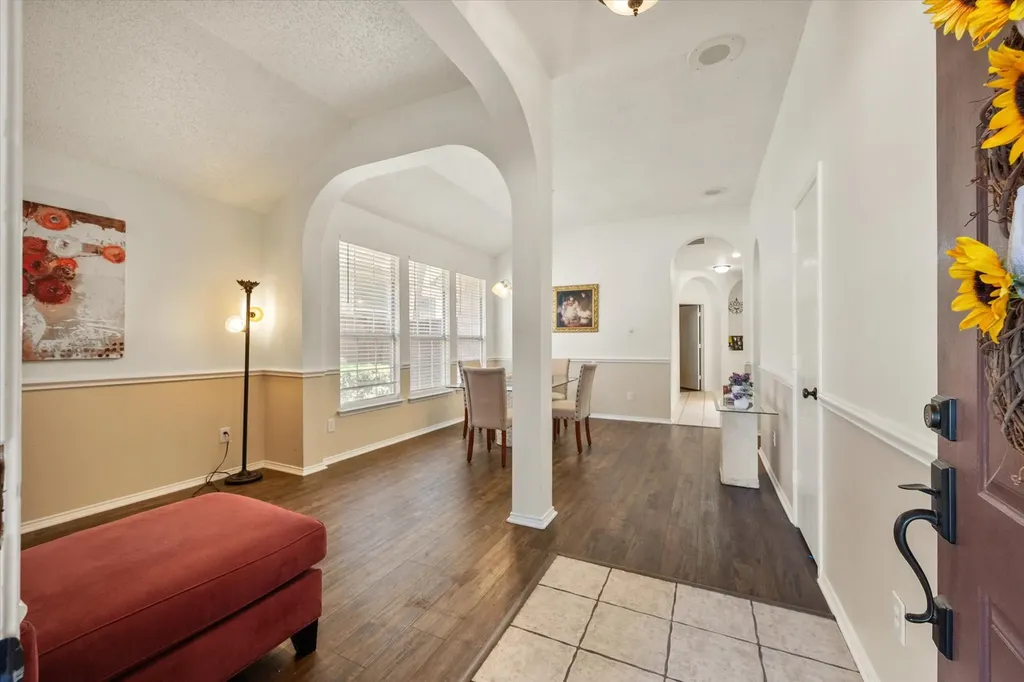 6307 Pierce Arrow Drive Arlington TX 76001