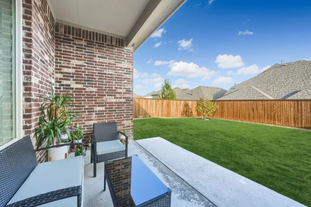 1124 Water Canna Drive Justin TX 76247