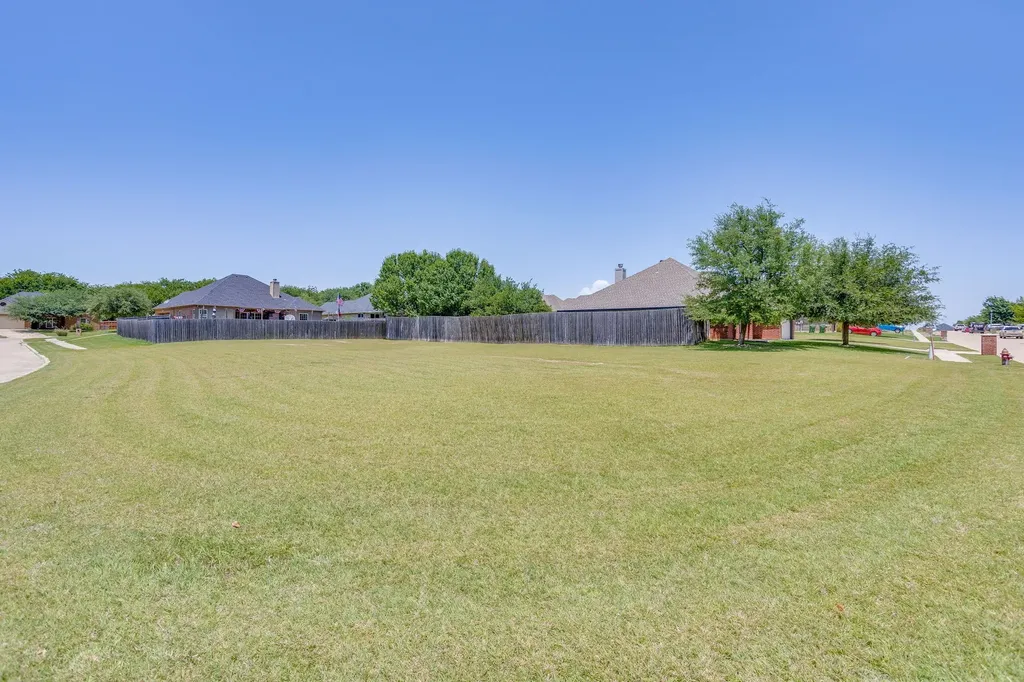 703 Carmen Ana Avenue Grandview TX 76050