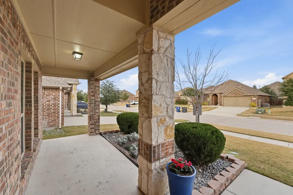 316 Rocky Pine Road Mckinney TX 75072